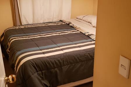 Dormitorio central, cercano a metro.