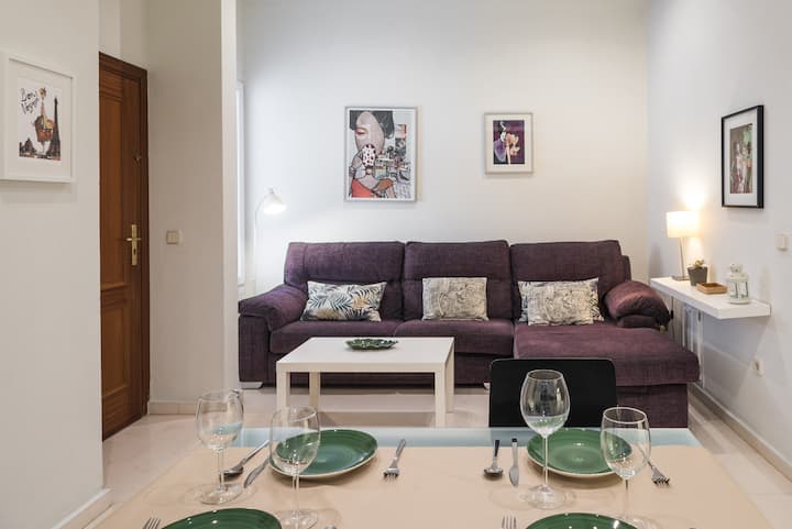 1 Minute Walk From Cathedral - Seville