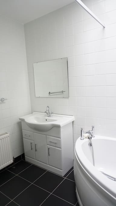 Penyburn B&B - Shared Bathroom