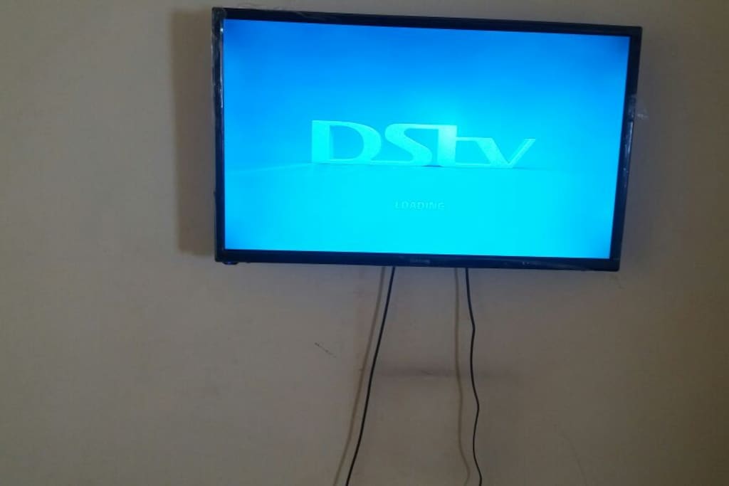 TV with dsTV