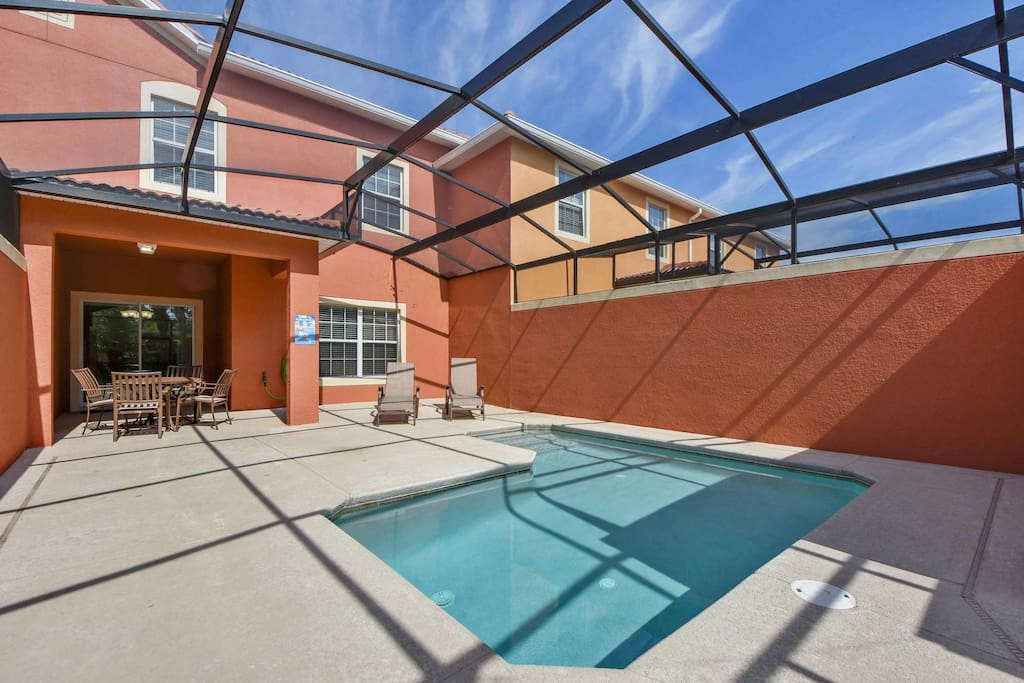 Enjoy the Florida sunshine in your private, enclosed pool area! Relax on the deck loungers reading a book or sun bathing in this private paradise.