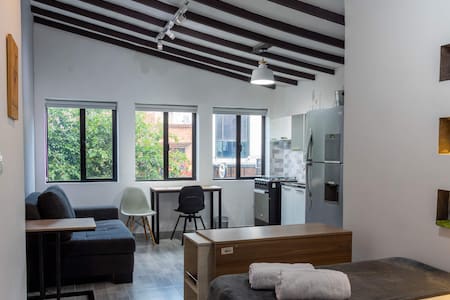 A/C ☆Wash+Dryer ●Poblado♥ 150MbWiFi ●WalkScore 100