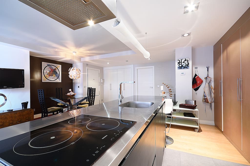 cocina completa con isla