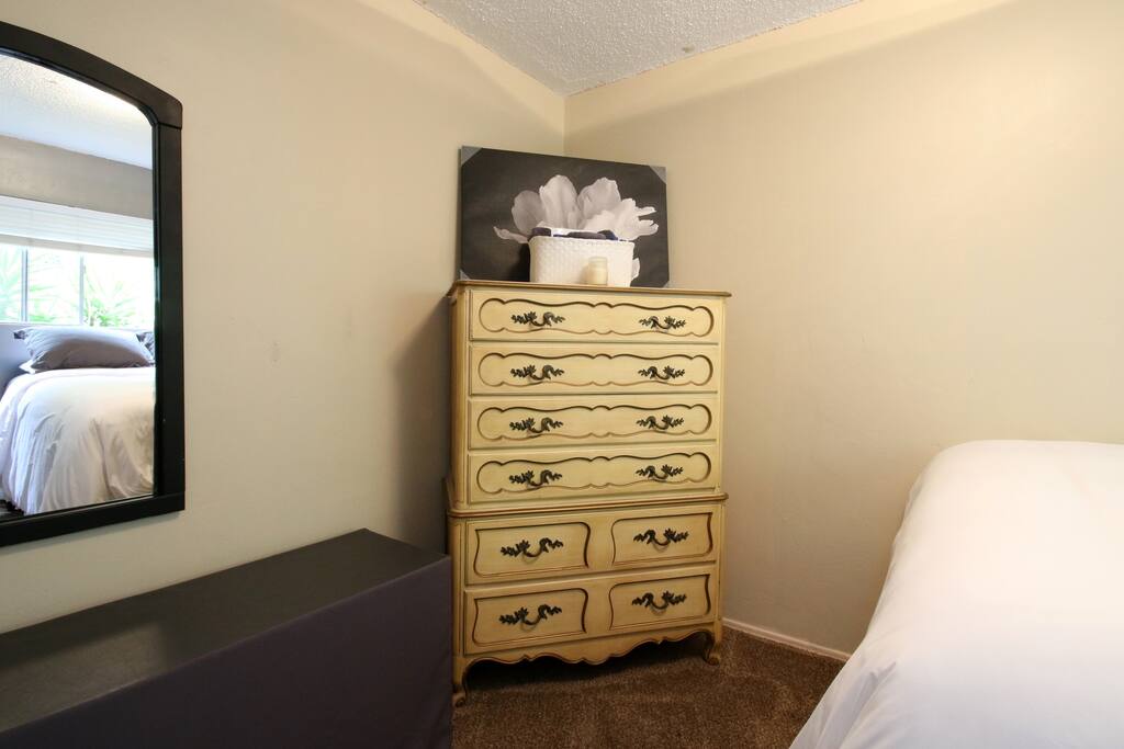 Clean room with everything you may need.