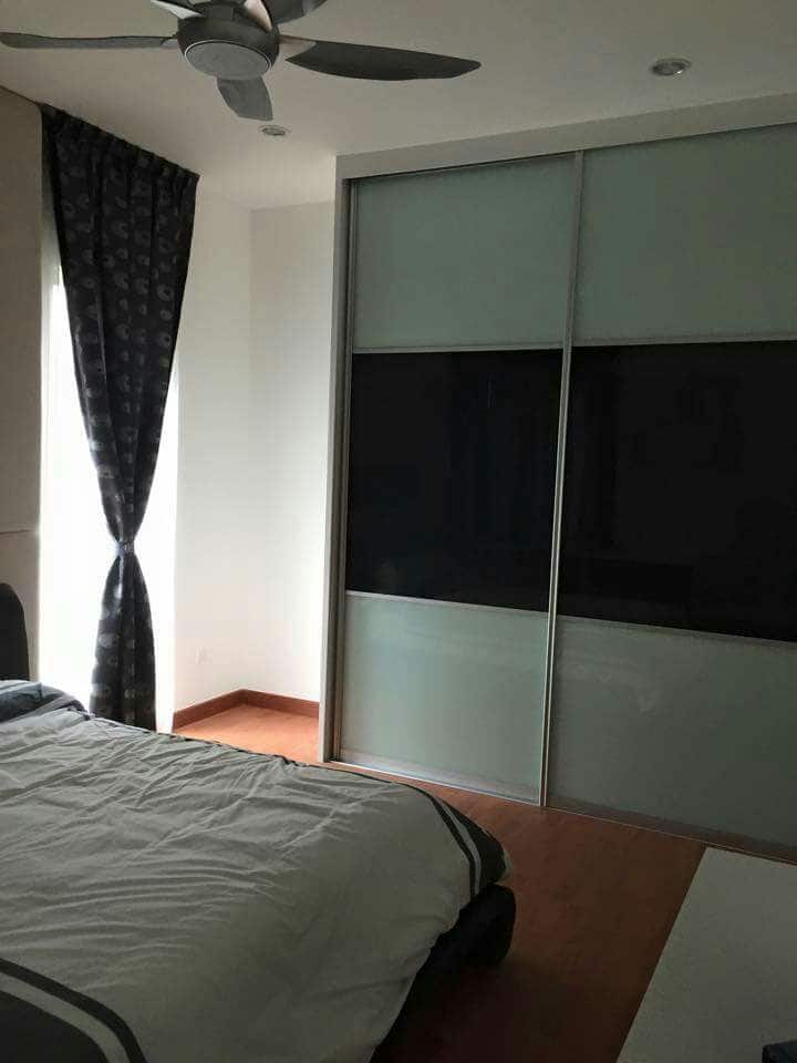 Гардероб с 2 - ра спалня 