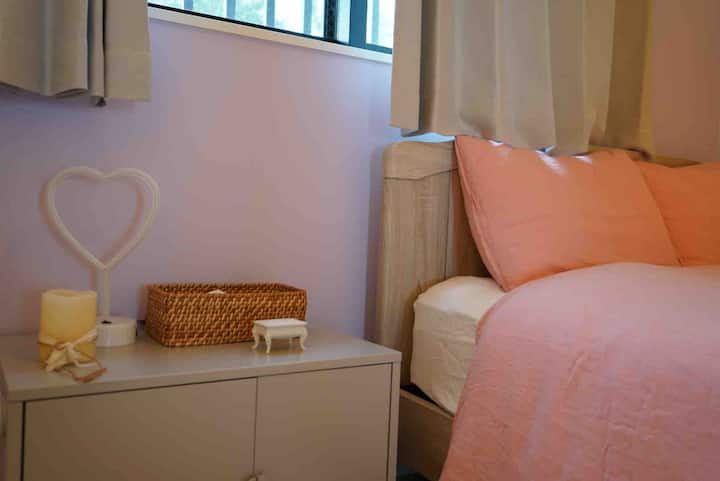 Hoteltowaie 301 朝日が昇る海の近く2ldkのアパートメントホテルです Apartments For Rent In Kin Kunigami District Okinawa Japan