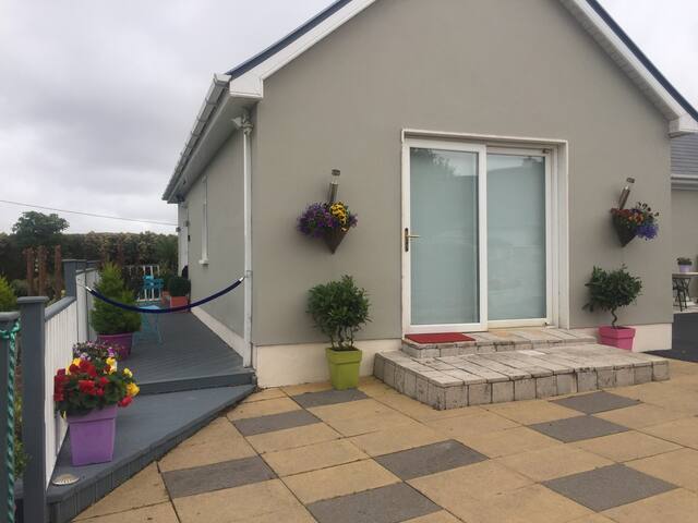 Stylish Studio Suite On Wild Atlantic Way