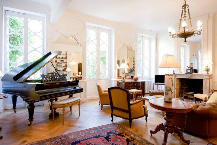 HÔTEL PARTICULIER MARENGO BORDEAUX gallery image 3