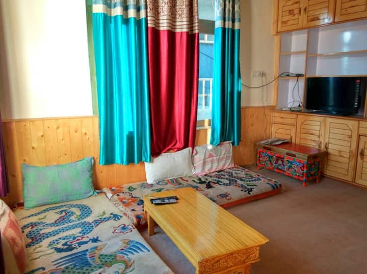 Achina Guest House