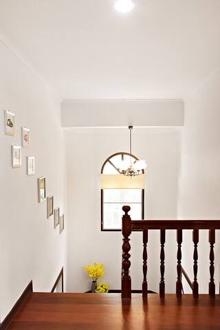 曼谷Sutthisan地铁站独栋带花园、停车位别墅 五卧三卫 闹中取静 中文房东 gallery image 4