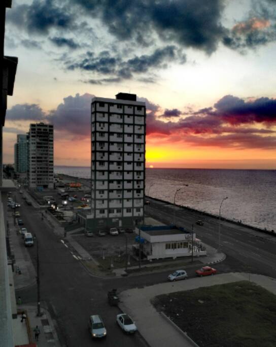 Vista del atardecer desde la terraza