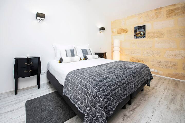 Aquitain Home managed Airbnb listing 2