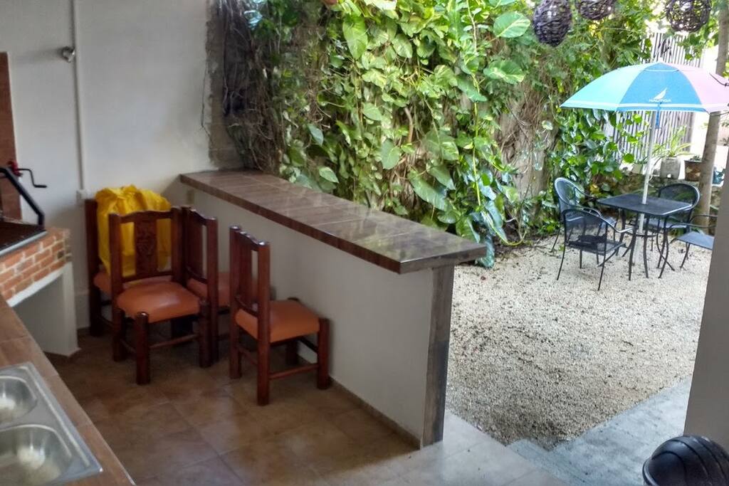 PARTE DEL AREA DEL AZADOR