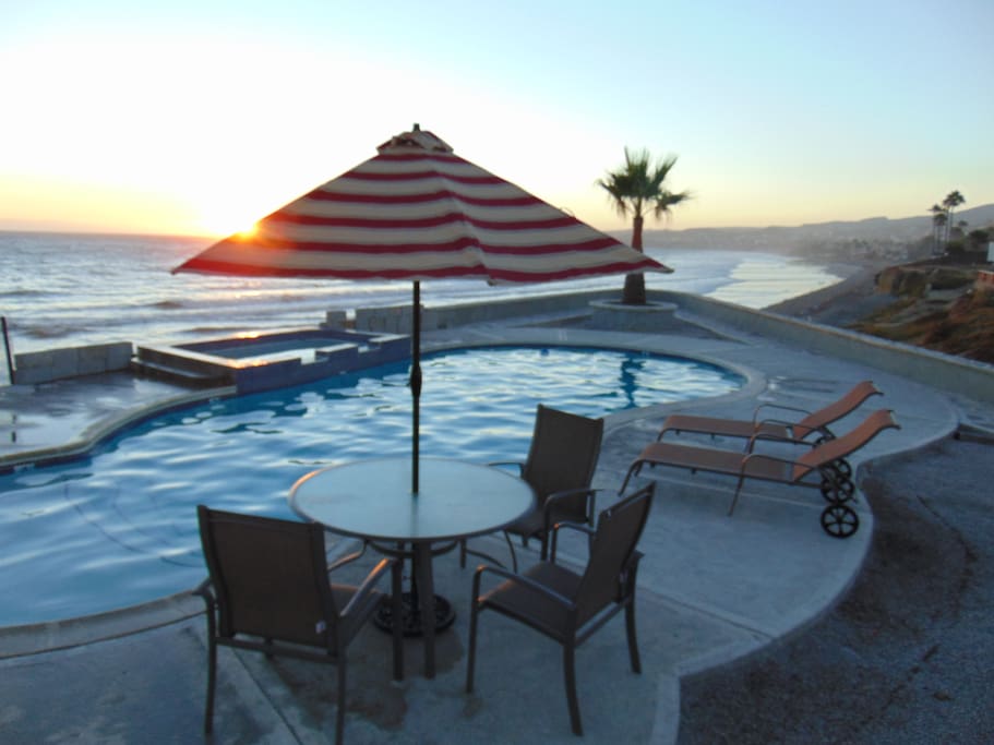 pool and jacuzzi