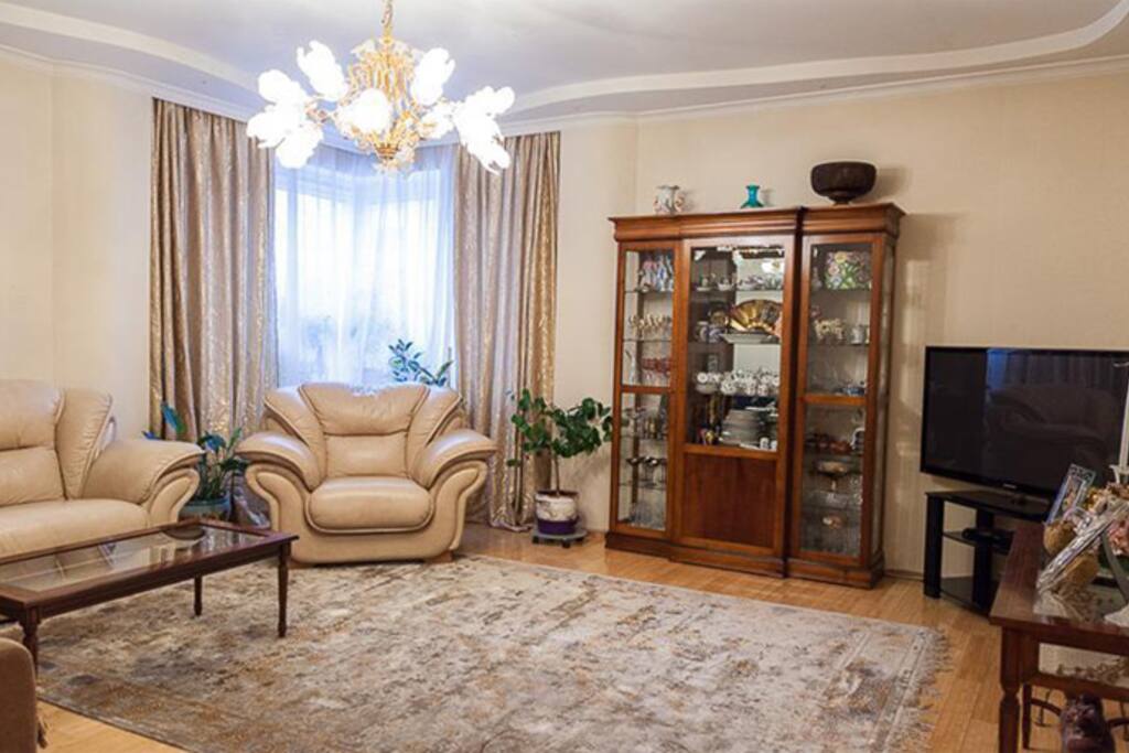 Big living room. You can spend your evening watching TV or playing Playstation 3 games machine, DVD machine with lots of films are also provided.