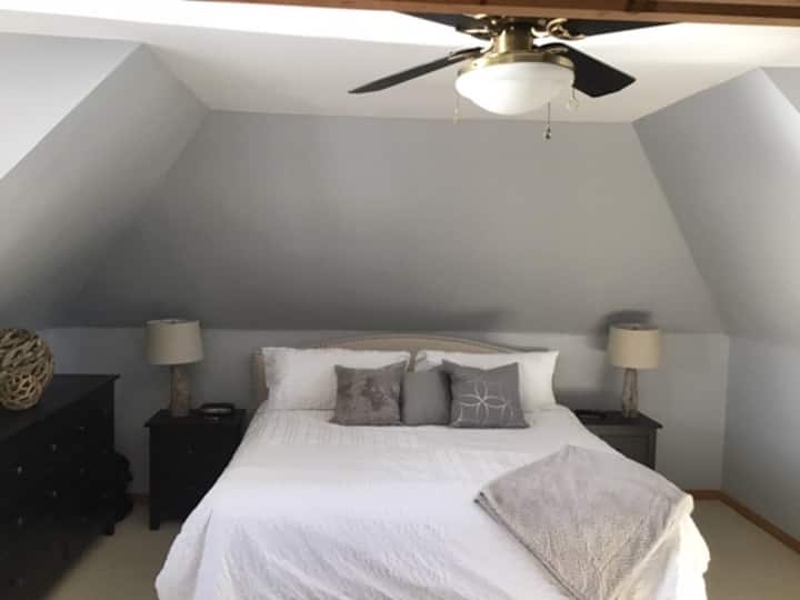 מאסטר עם מיטת קינג