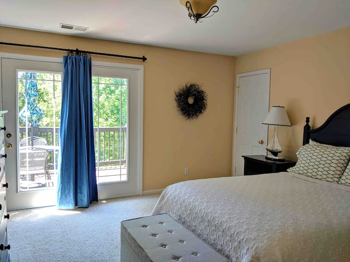 Downstairs queen bedroom suite