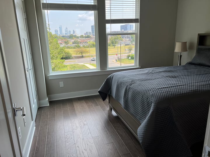 New 4 Story Townhouse With Roof Top Terrace - Charlotte