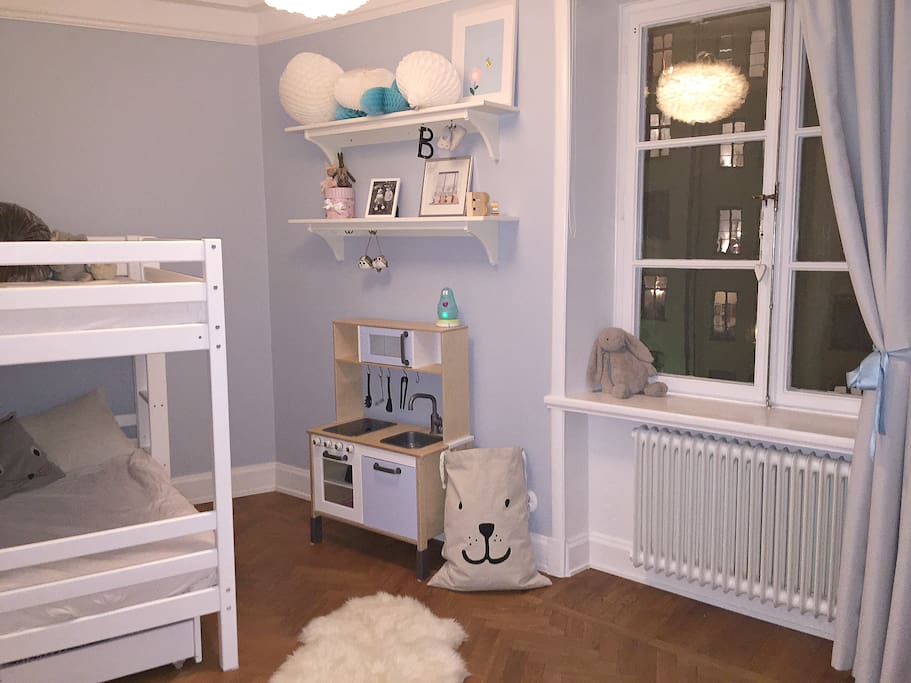 Children's room with a children (160*70 cm) bunk-bed
