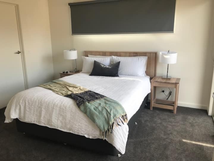 Port Campbell Bay Villa 2