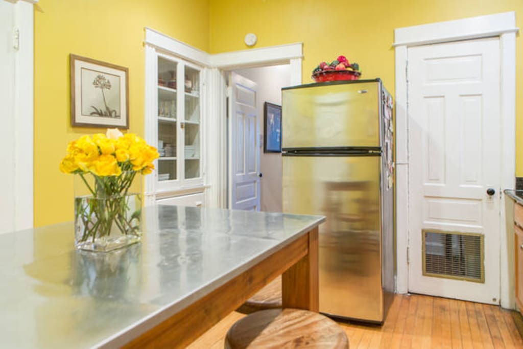 Multi Purpose Kitchen-Plenty of Room for food preparation, or just chill out and drink on a bar stool with friends-Deck of cards included at no additional charge.