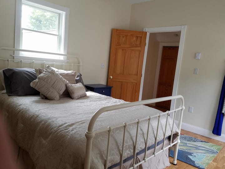 غرفة النوم 1