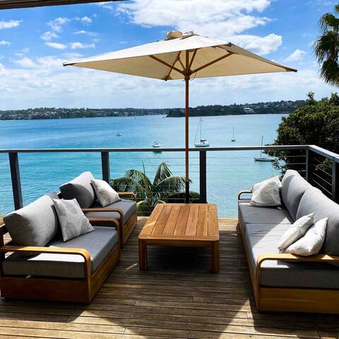 Bundeena Luxe – Huge North Facing Waterfront Home gallery image 5