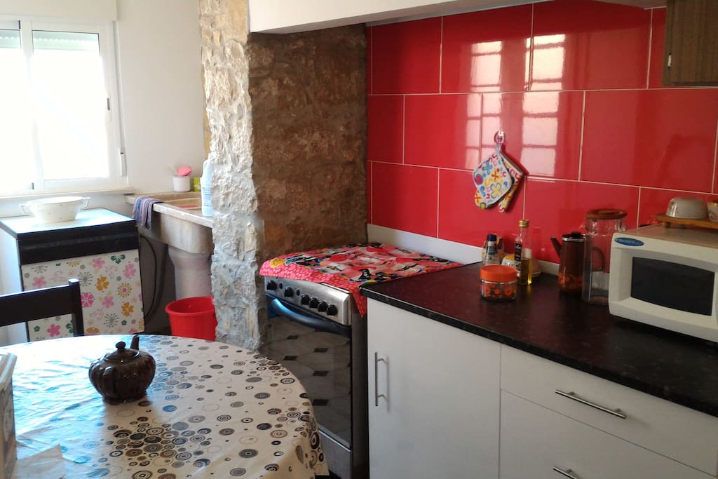 full equiped kitchen, cook and meals
