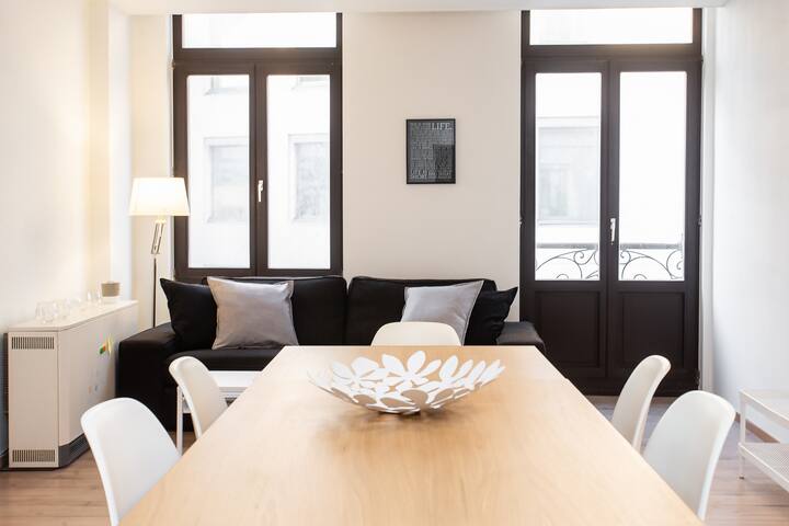 Charming Apartment Brussels City gallery image 3