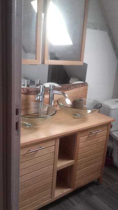 Salle de Bain & sa Baignoire