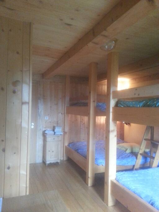 Dortoir 4 places