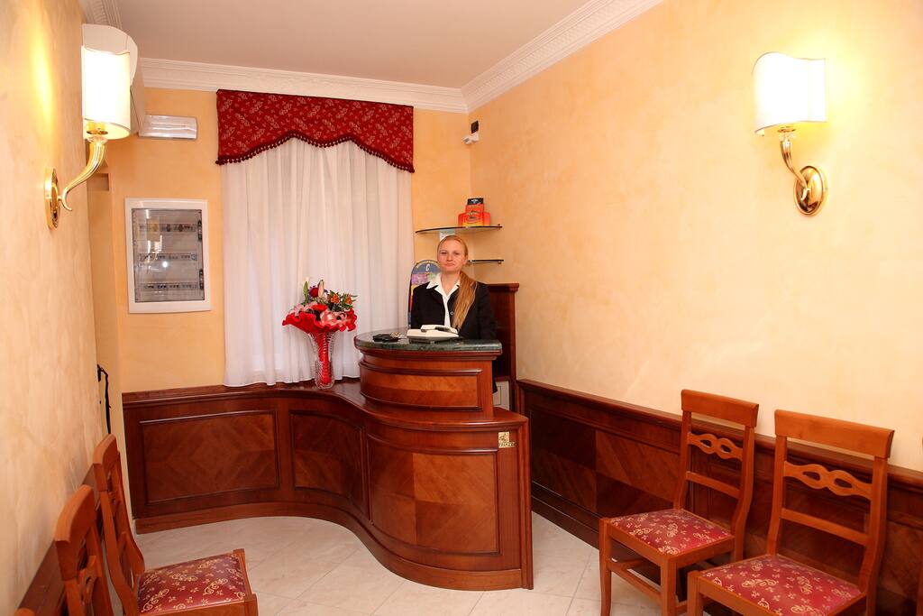 RECEZIONE