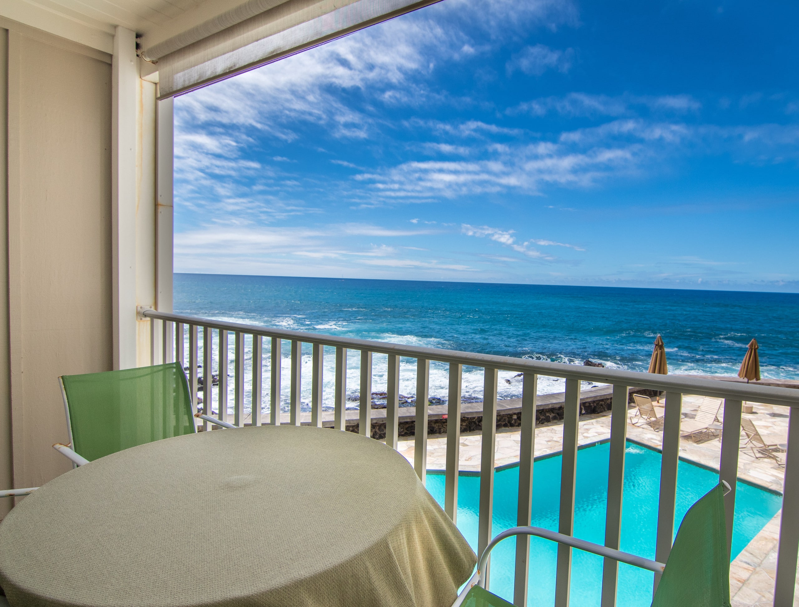 Condo in Kailua-Kona · ★4.47 · 1 bedroom · 2 beds · 1 private bath - Image 14