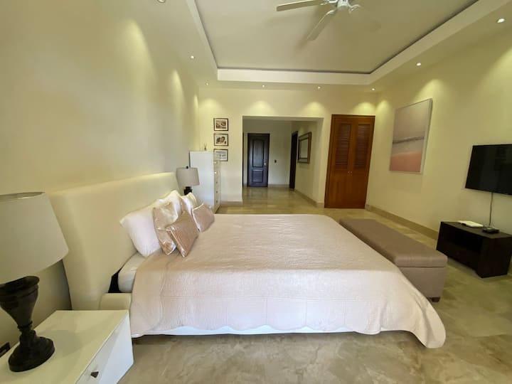 غرفة النوم 5 في الطابق الأول