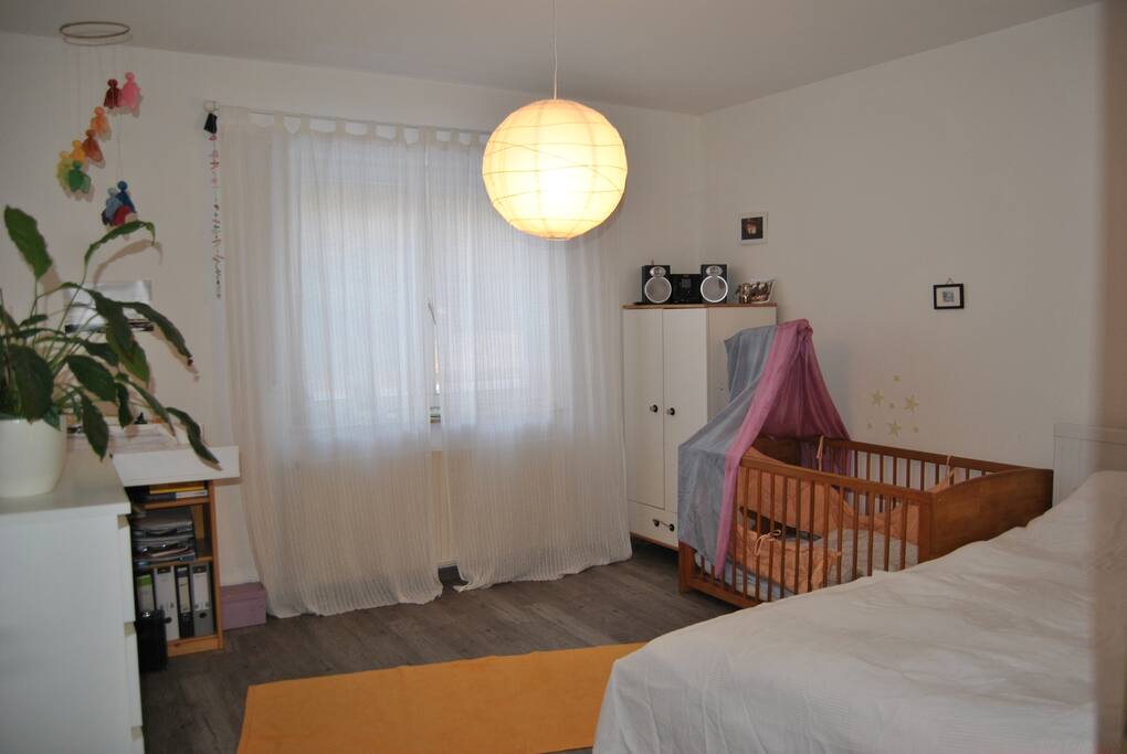 Schlafzimmer 2