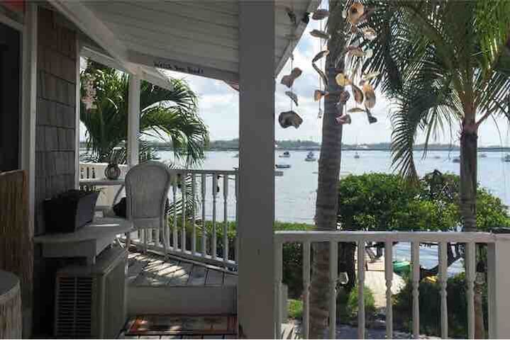 A Comfy Bungalow by the sea.