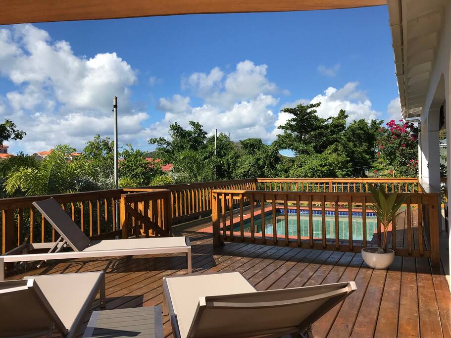 Sun loungers