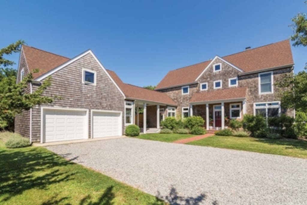 Traditional custom built home w/extra parking in drive way