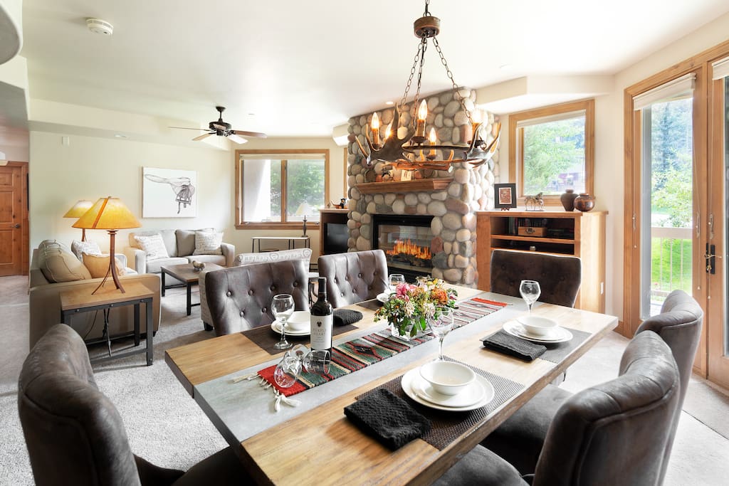 Dining/Living Room