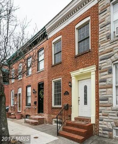 Private room in Baltimore