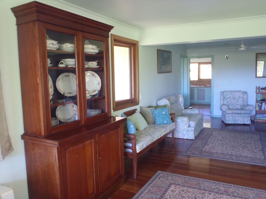 Sitting room for guests