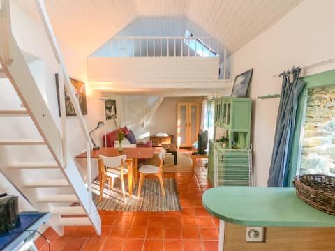 Popular Airbnb listing: little house in Belle Ile en Mer in Le Palais