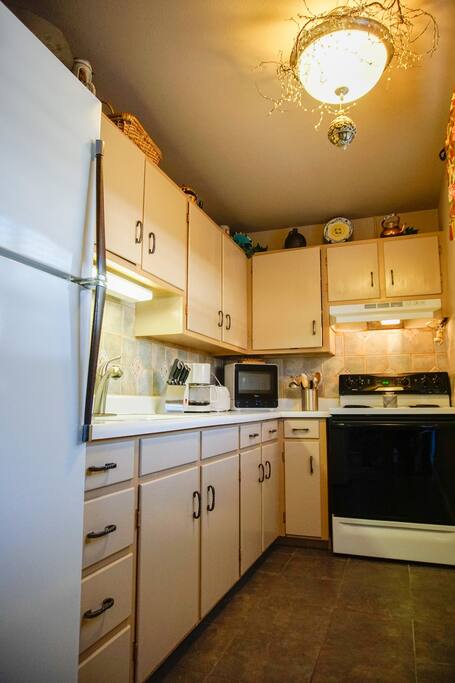 Nicely appointed kitchen