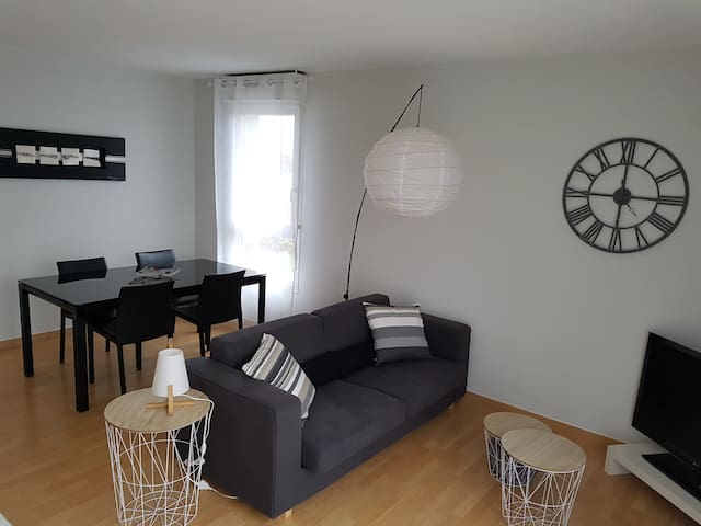 Airbnb Sept Deniers Toulouse Vacation Rentals Places To