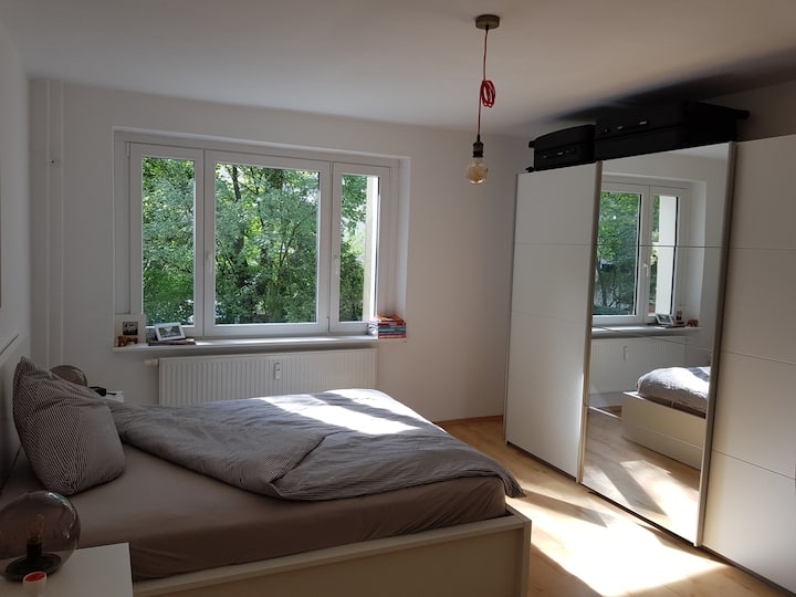 Schöne Helle 2 - Raumwohnung Mit Balkon - Berlin