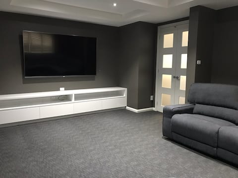 Top Airbnb: Dream House Hunter Valley - Pool•4 Ensuites•Luxury in Cessnock