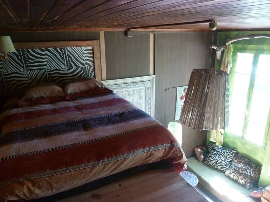 lit en mezzanine 1m80 dessous 1m20 dessus