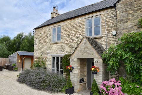 Fig Tree Cottage - Ashton Keynes, Cotswolds