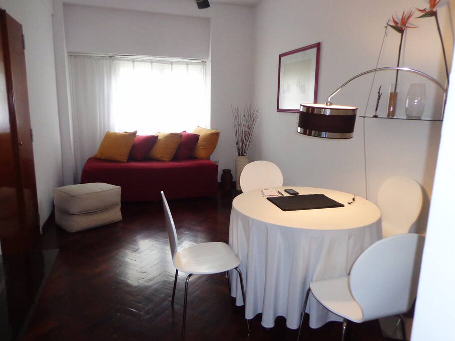 Comodo Monoambiente con todo lo necesario para pasar una estadía confortable en Palermo