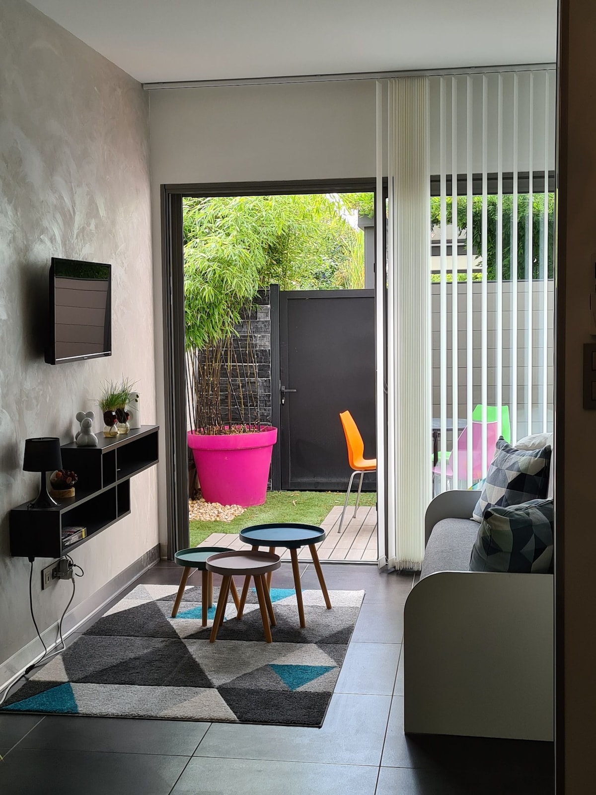 Proprietà Airbnb di successo: Studio OL Vallée / LDLC Arena a Meyzieu